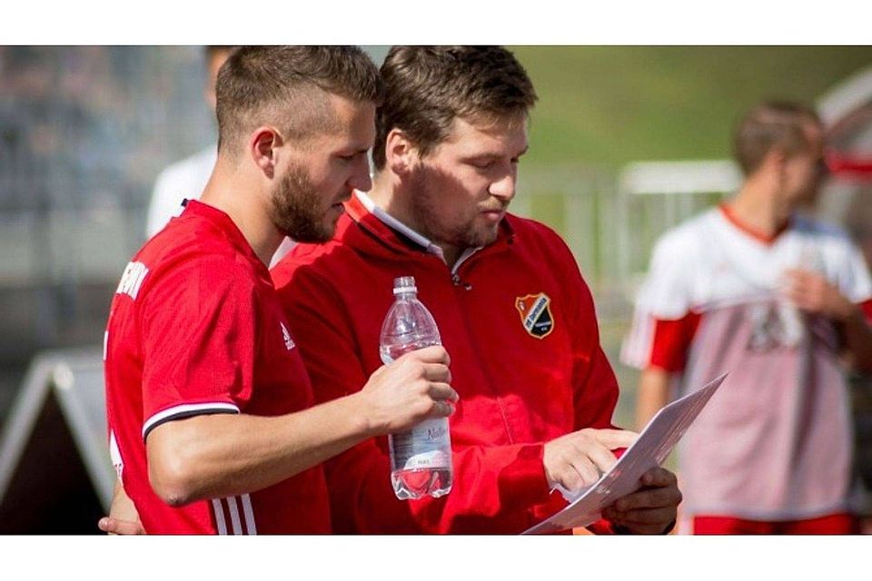 Maximilian Dentz (rechts) ist ab Juli Cheftrainer bei der TSG Neustrelitz.