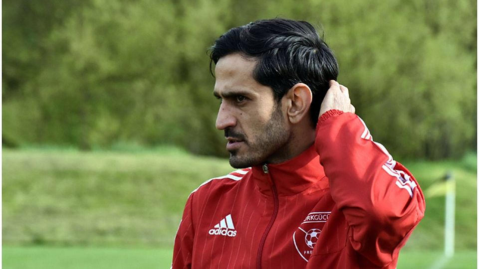 Der Neue an der Seitenlinie von Türkgücü Freiburg: Memet Yuca | Foto: Daniel Thoma