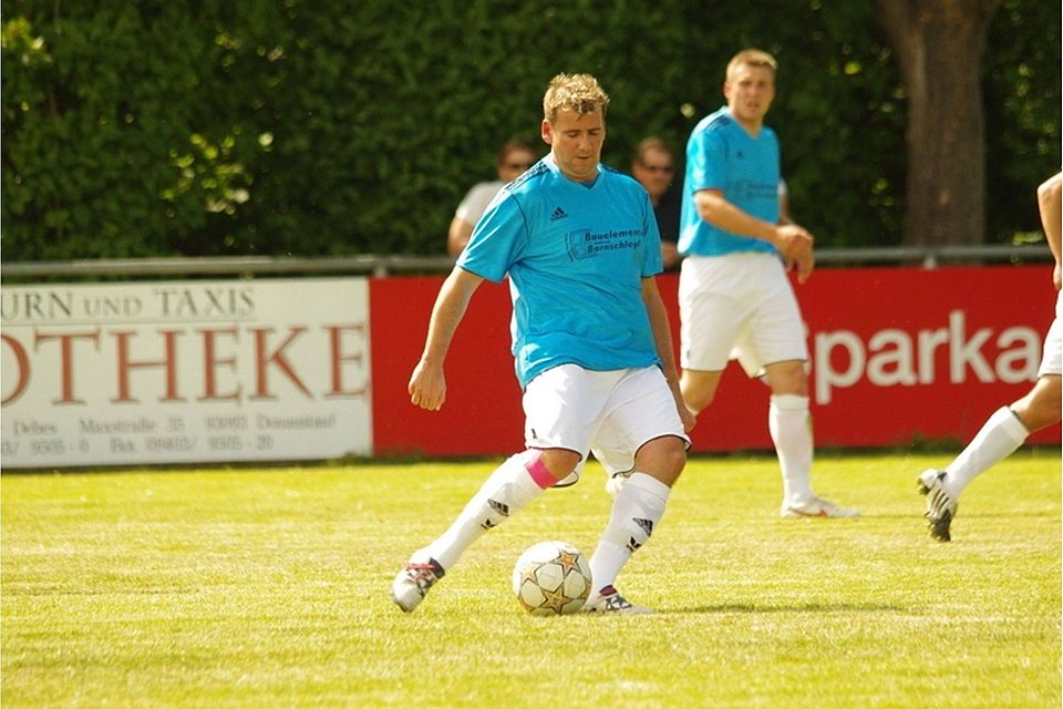 Walter Luttner ist seit 1998 der Regisseur des TSV Wörth. Muss er am Samstag absteigen. Foto: Markus Schmautz
