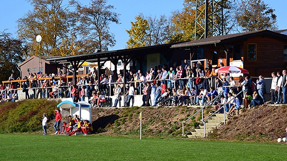 Volles Haus auf der  Sander Höhe erwarten die Gastgeber am Samstag beim Hessenpokalspiel gegen Offenbach F: Christian Hedler