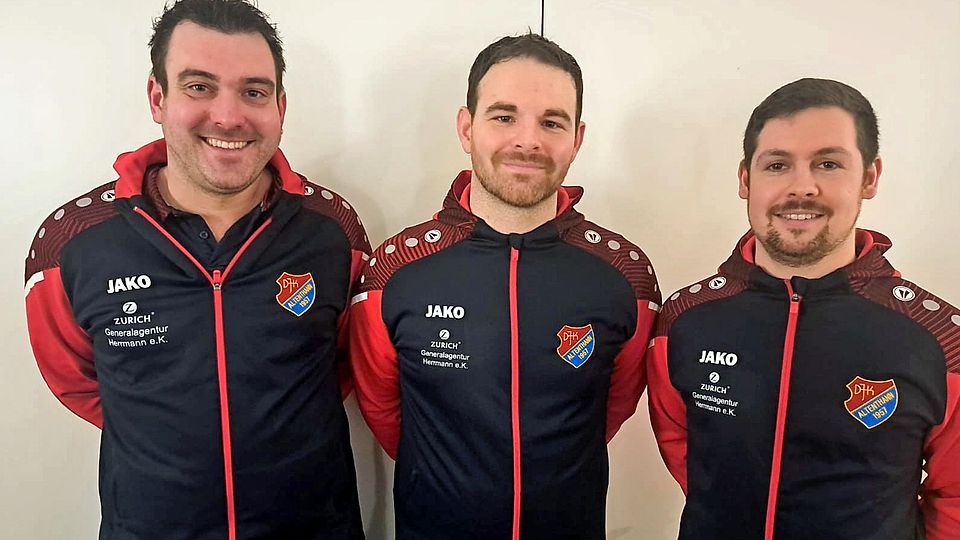 Von links: Abteilungsleiter Andreas Seidl mit dem neuen Trainerduo Milan Szabadi und Michael Brandl.