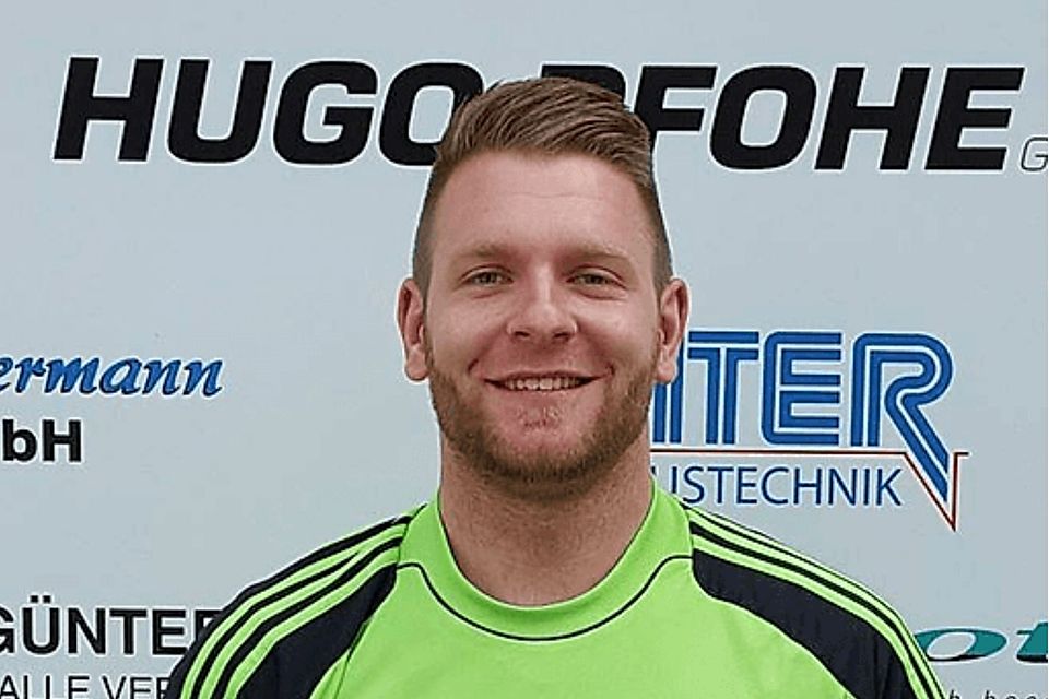 Kehrt zurück: Paul Malik. Kehrt zurück: Paul Malik.