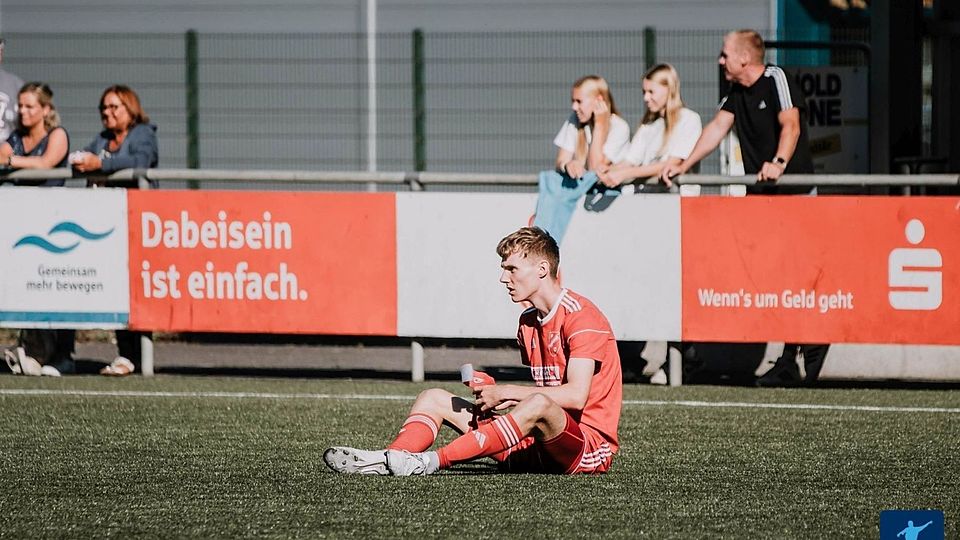 Fassungslosigkeit beim FC Lennestadt: Der Westfalenliga-Absteiger gab beim TuS Sundern eine 3:0-Führung aus der Hand.