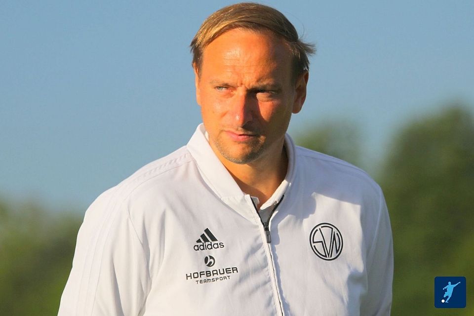 Alexander Auhagen hat den SV Neufraunhofen zurück in die Bezirksliga geführt. Der Start verläuft äußerst vielverprechend. 