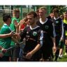 Von den Fans gefeiert: Der VfB Gramzow stellt derzeit das beste A-Junioren-Team der Uckermark. Foto: Derk Hartwig