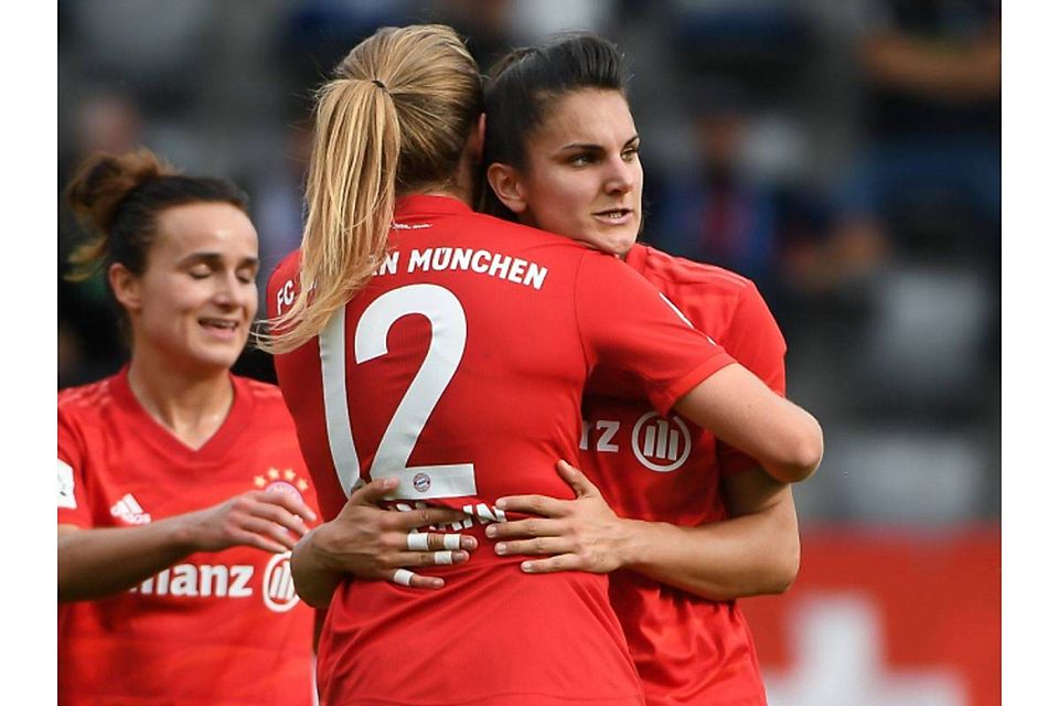Die Frauen des FC Bayern erkämpften sich am Ende einen klaren 5:2-Sieg gegen Köln. Sven Leifer