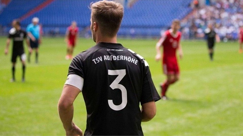 F: Sebastian Pototzki