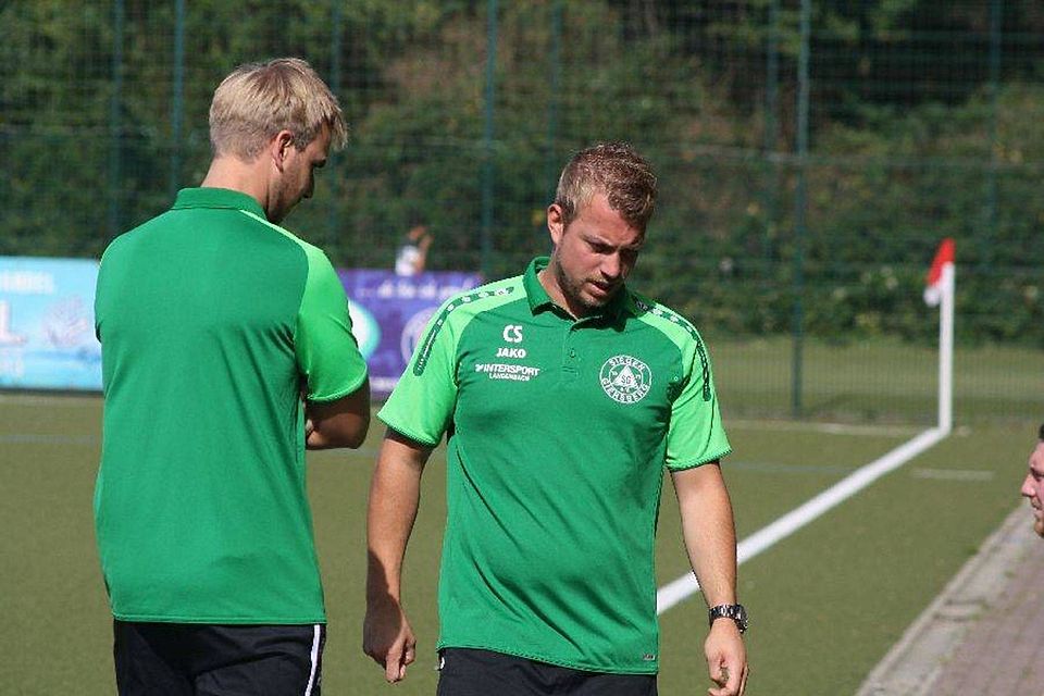 Christoph Spies (rechts) und sein "Co" und Bruder Alexander bilden auch in der nächsten Saison das Trainergespann bei der SG Siegen-Giersberg. Sie gehen dann in ihre zweite Saison am "Sender".