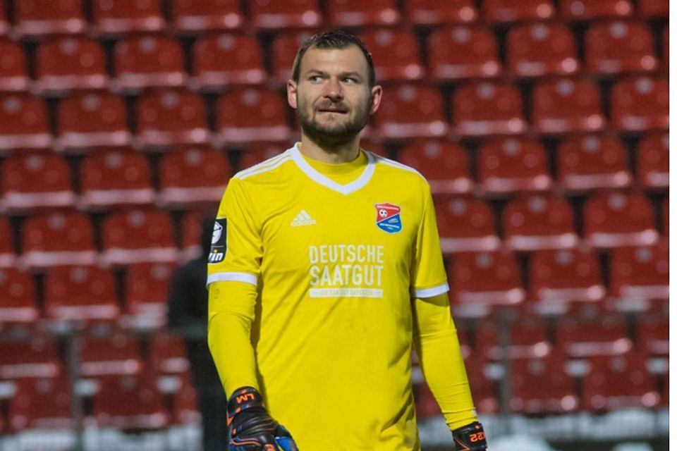 Vor seinem letzten Drittliga-Einsatz: Hachings Ersatztorwart Steve Kroll
