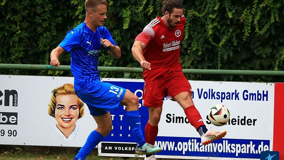 Patrick Wagner (rechts, hier im Einsatz gegen den FSV Schifferstadt) und seine SVW Mainz verloren bei Phönix Schifferstadt überraschend deutlich und verdient. 