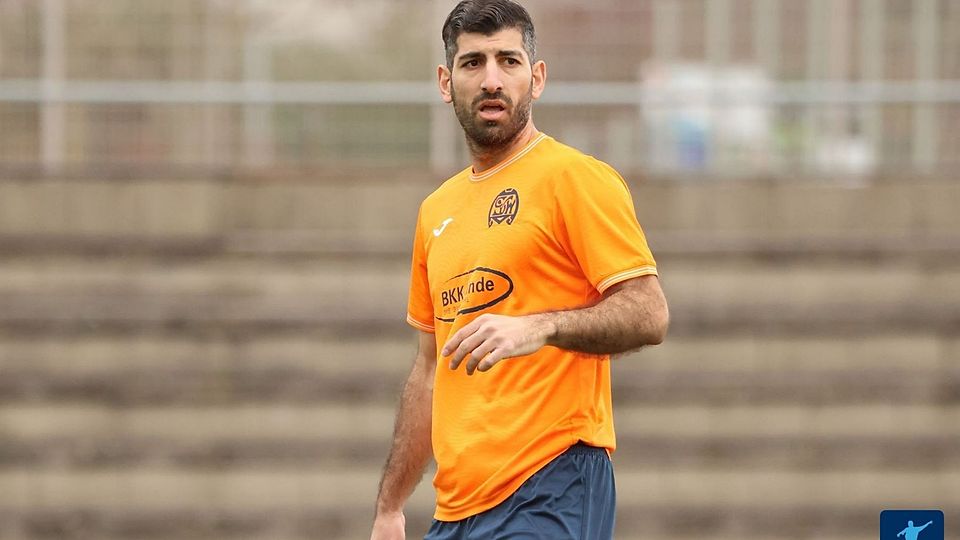 Ninos Yosef kehrt nach abgesessener Gelb-Rot-Sperre wieder zurück ins Aufgebot des SV Wiesbaden.