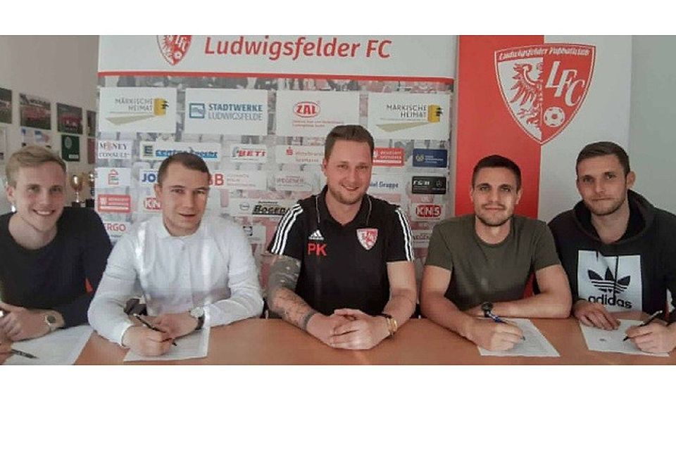 Maximilian Gerlach, Philip Pollow, Steven Marx und Markus Goede. Foto: Ludwigsfelder FC