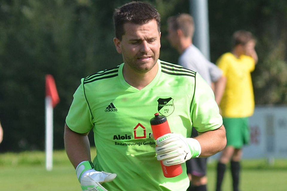 Musste in Göggingen gleich fünfmal hinter sich greifen: Ottmarings Torhüter Thomas Funk.  Foto: Kleist