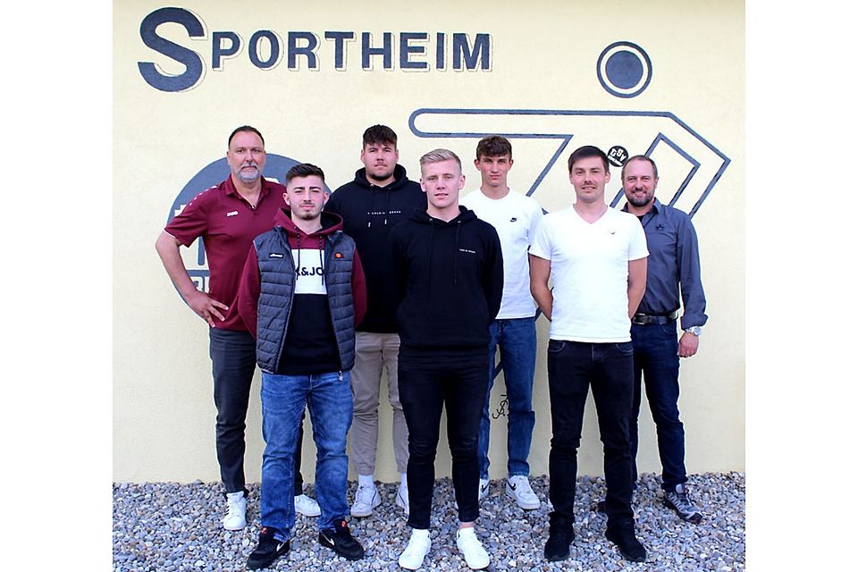 Von links nach rechts: Markus Keller, Deniz Echsle, Kevin Muranyi, Christian Münz, Jonas Siefert, Siegfried Selg, Markus Blum