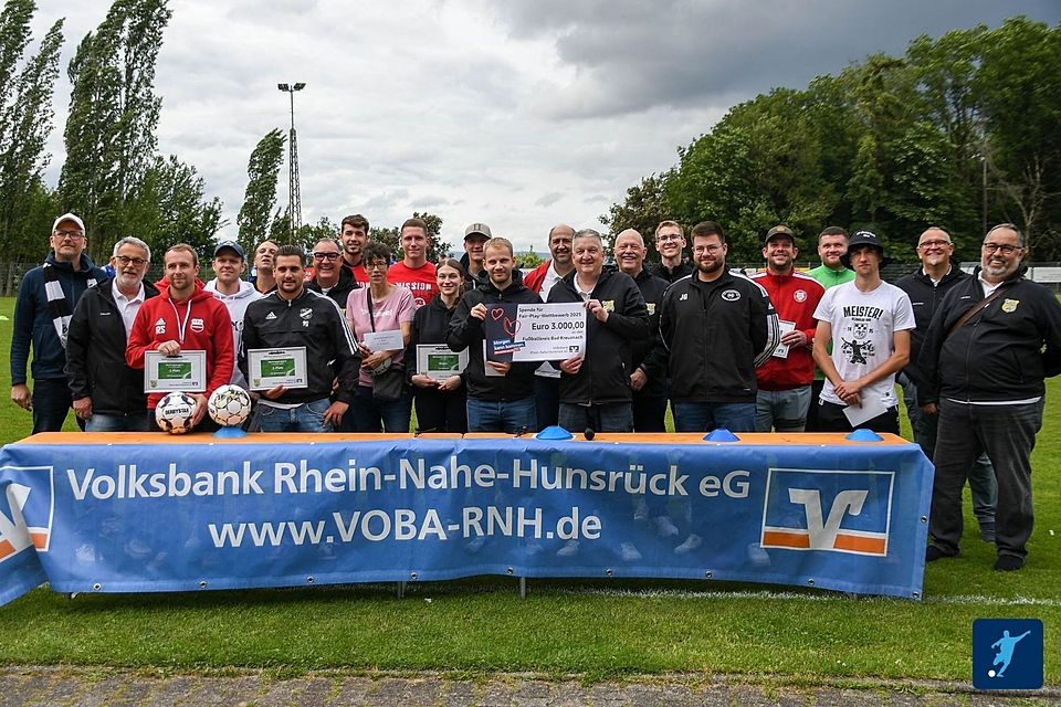 Die Vertreter der fairsten Teams im Fußballkreis Bad Kreuznach.