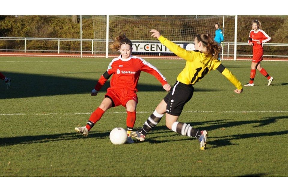 Die Fußball-Mädchen des TSV Crailsheim haben gegen den SV Weinberg in der Bundesliga 4:0 gewonnen. Foto: TSV