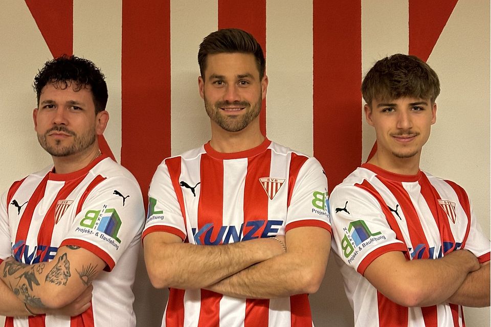 Der SV Bruckmühl wird erstmals im neuen Heimtrikot auflaufen.