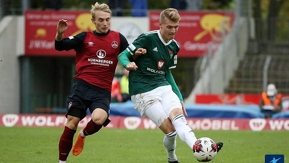 Pius Krätschmer (re.) wird sich ebenfalls bald das Trikot des 1. FC Nürnberg überziehen.