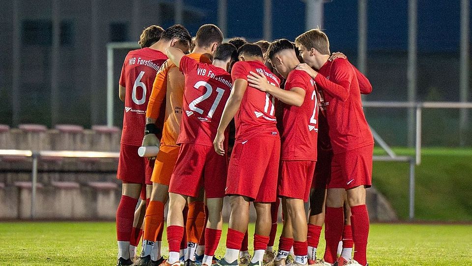 Will in Zorneding weiter siegen: Der Spitzenreiter VfB Forstinning.