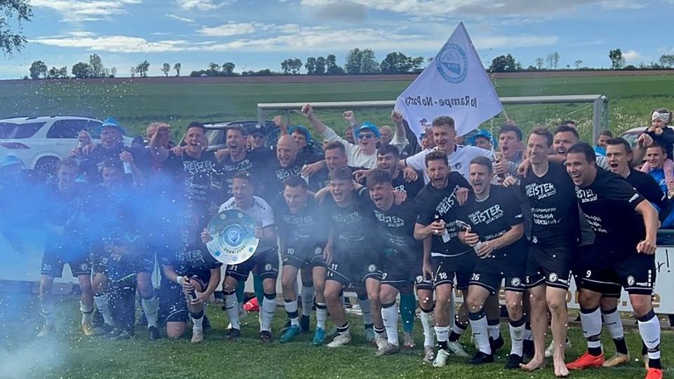 Mit dem 2:1-Sieg beim SV Kohlberg gelang den SF Ursulapoppenricht als Aufsteiger der direkte Durchmarsch in die Bezirksliga.