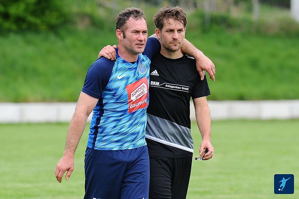 Spielertrainer Andreas Stadler (links) ist der Vater des Erfolgs beim SV Winzer.