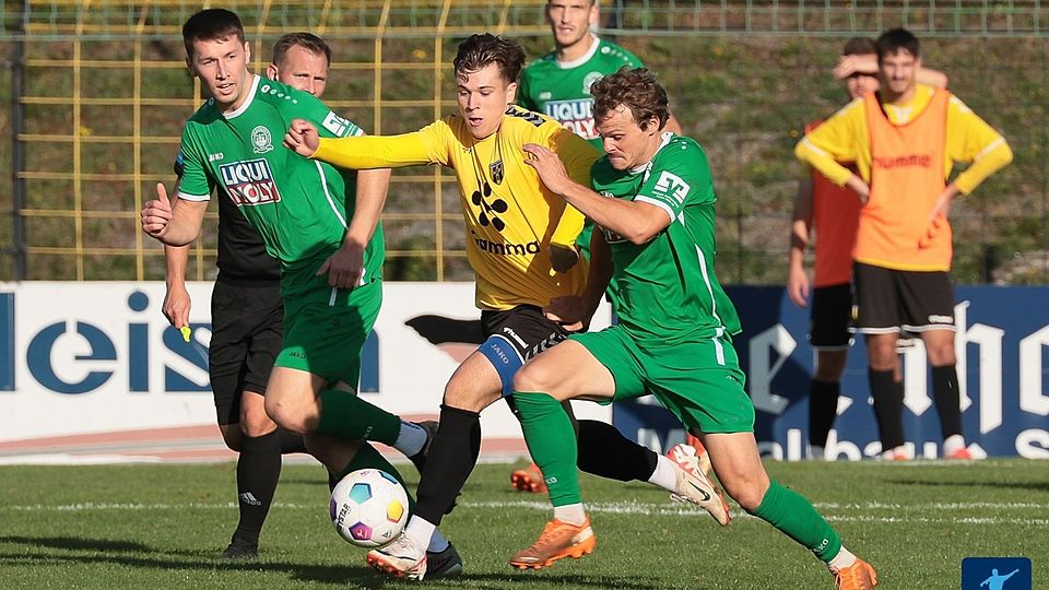 Toni Jahn (am Ball) spielt ab der Rückrunde für den FC Erfurt Nord. 