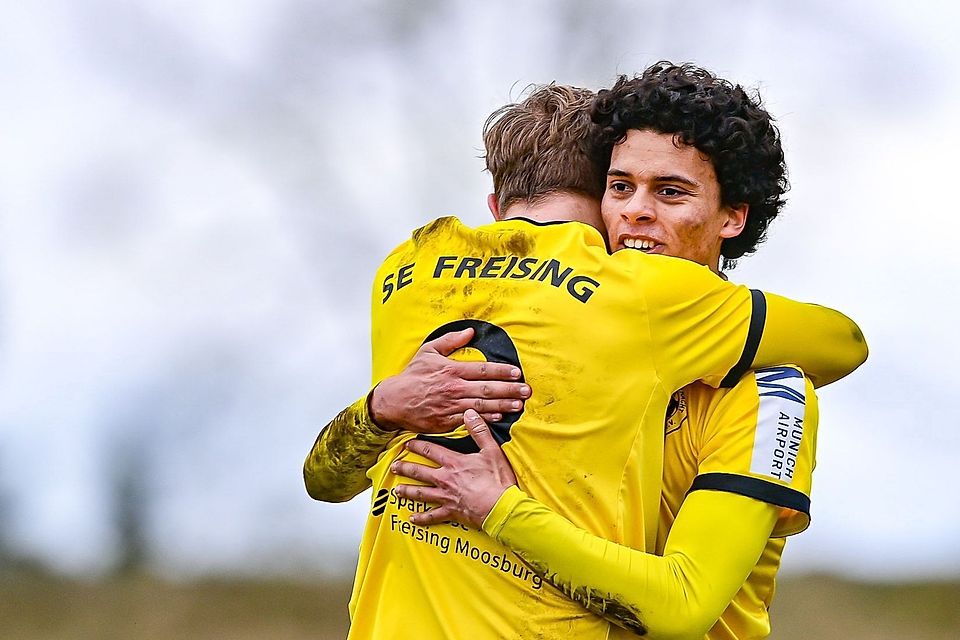 Freising holt einen Auswärtssieg