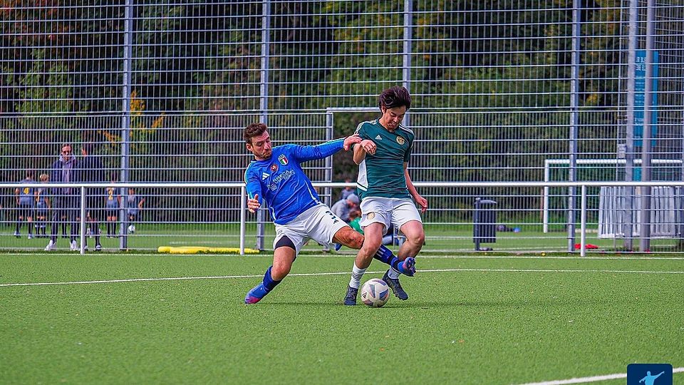 Die Entscheidung. Kim wird von den Beinen geholt.