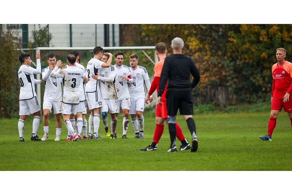 Nach der heftigen 0:6-Klatsche gegen Dieburg will der TSV Höchst am Wochenende gegen die SG Mosbach/Radheim endlich wieder ausgelassen jubeln.	Foto: Guido Schiek