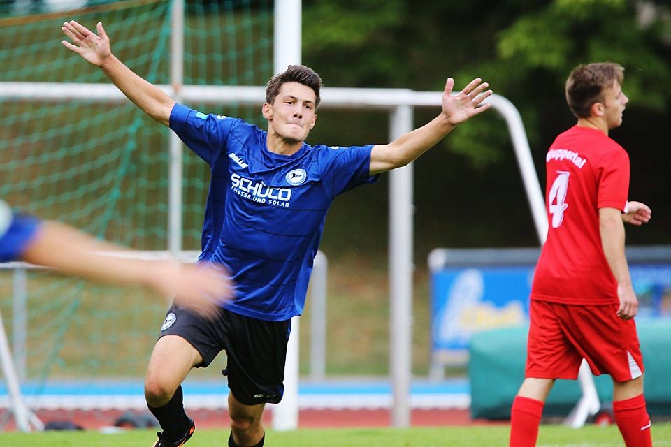 Max Wilschrey, hier noch in der A-Jugend-Bundesliga im Trikot von Arminia Bielefeld.