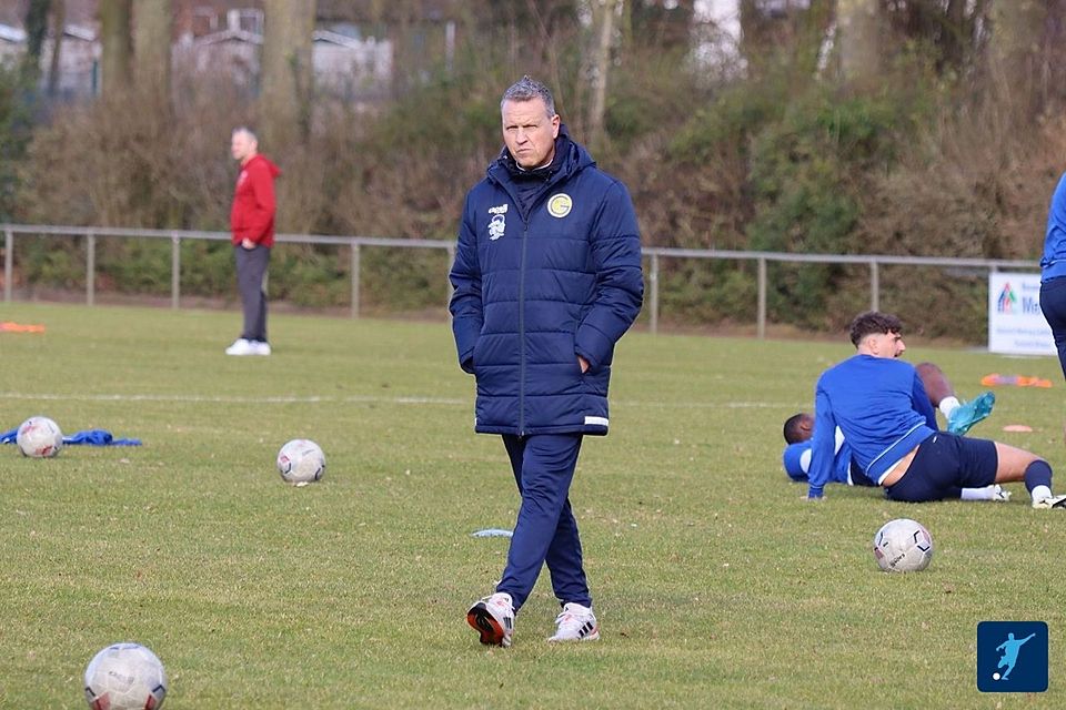 Hört in Ratingen auf: Peter Radojewski. 