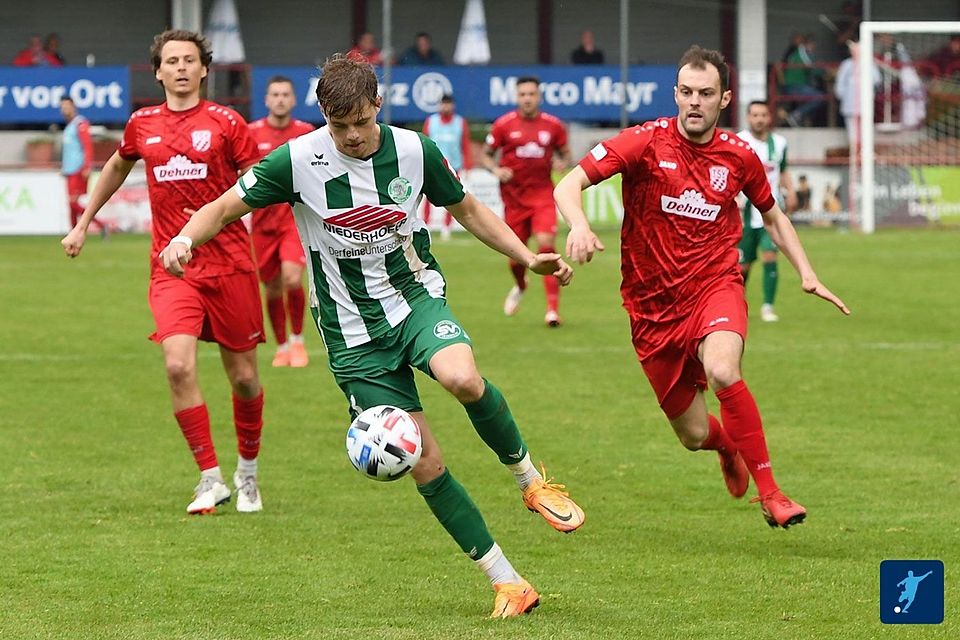 Tobias Hofbauer wechselt vom SV Schalding-Heining zum künftigen Liga-Konkurrenten SV Erlbach.