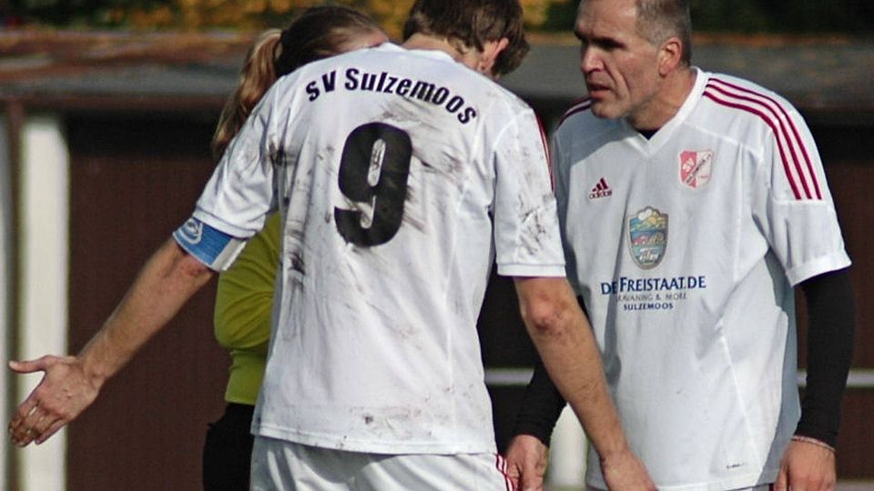 Das sind die Hoffnungsträger auch 2014. Manuel Eisgruber (Nummer 9) und Izy Hyseni (links) sollen den SVS wieder in die Erfolgsspur führen.F: Gunnar Hielscher