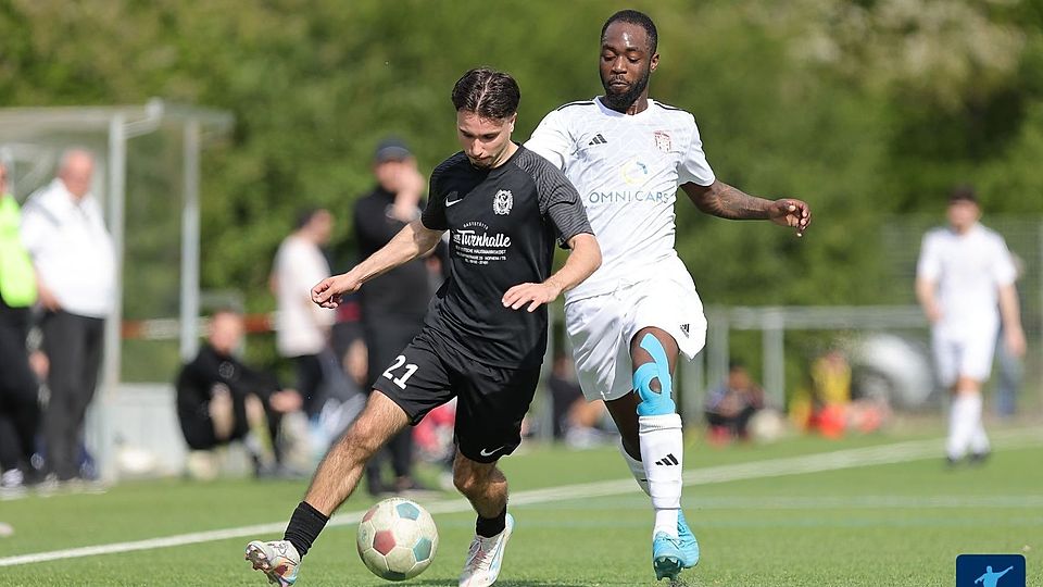 Dominik Friedrich (schwarzes Trikot) ist Torgarant beim FC Marxheim und steht gleichzeitig für die starke Jugendarbeit des FCM. 