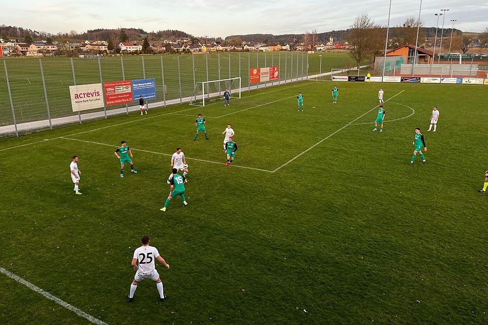 Wiesendangen gewinnt 2:1 gegen Brüttisellen und festigen den 5. Zwischenrang.