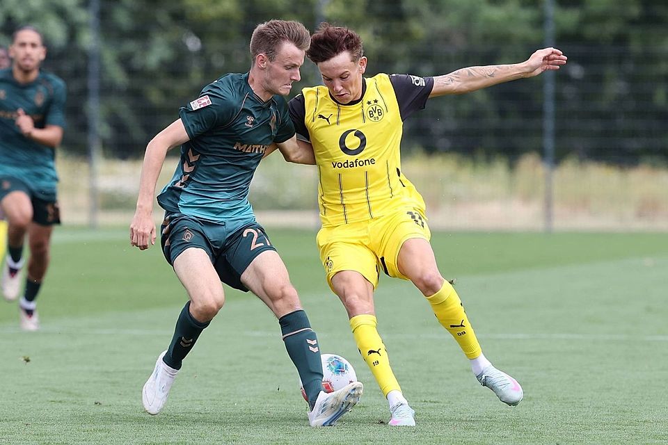 Kann Arne Wessels (r.) in seinem ersten Regionalliga-Spiel treffen? Kann Arne Wessels (r.) in seinem ersten Regionalliga-Spiel treffen?