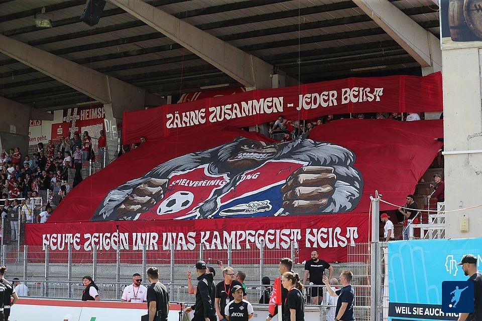 Gut gefülllte Akon Arena am Dallenberg: Die Würzburger Kickers durften sich in der abgelaufenen Saison 2025/26 über den meisten Zuschauerzuspruch in der Regionalliga Bayern freuen.