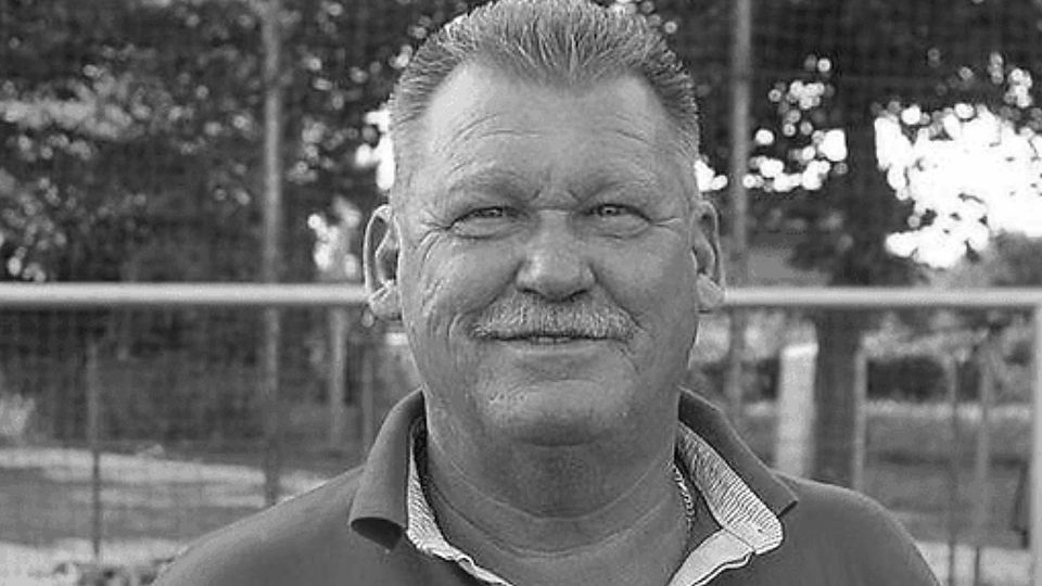 Der Amateurfußball, nicht nur in Dormagen, trauert um Bernd Meuter.