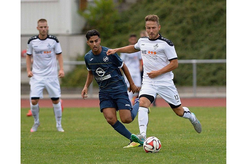 Alexander Schoch (r.) und der SV Spielberg fiebern dem Regionalliga-Start entgegen. F: Ripberger Alexander Schoch (r.) und der SV Spielberg fiebern dem Regionalliga-Start entgegen. F: Ripberger