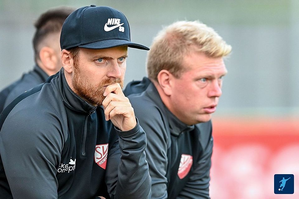 Heimstettens Coach Christoph Schmitt (li.) und sein Assistent Roman Langer (li.) sind derzeit nicht zu beneiden und personell arg gebeutelt.