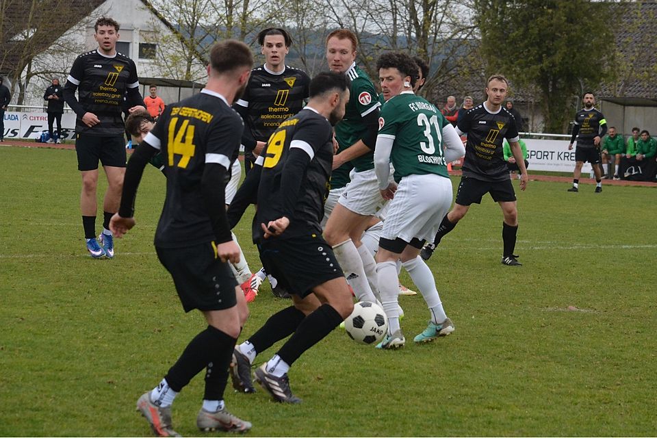 In der Nachspielzeit gelang Joachim Markaj der 2:2-Ausgleich für den TSV Gersthofen im Spiel beim FC Horgau. Zuvor hatte er bereits ins eigene Netz getroffen.