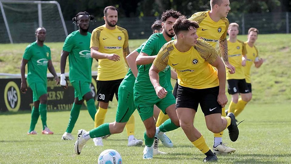 Matthis Bremer (Wiker SV) sorgt mit seinem 1-1 für den nötigen Auftrieb zum 2-1. 