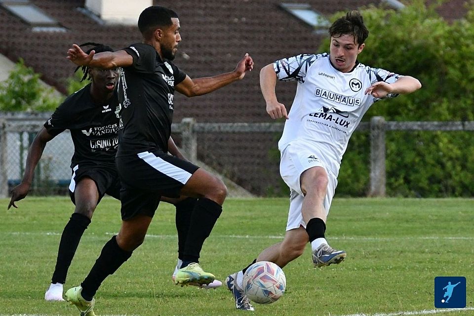 Mondorf (schwarze Spielkleidung) empfängt Bissen zum Spitzenspiel, Mamer tritt bei F91 an