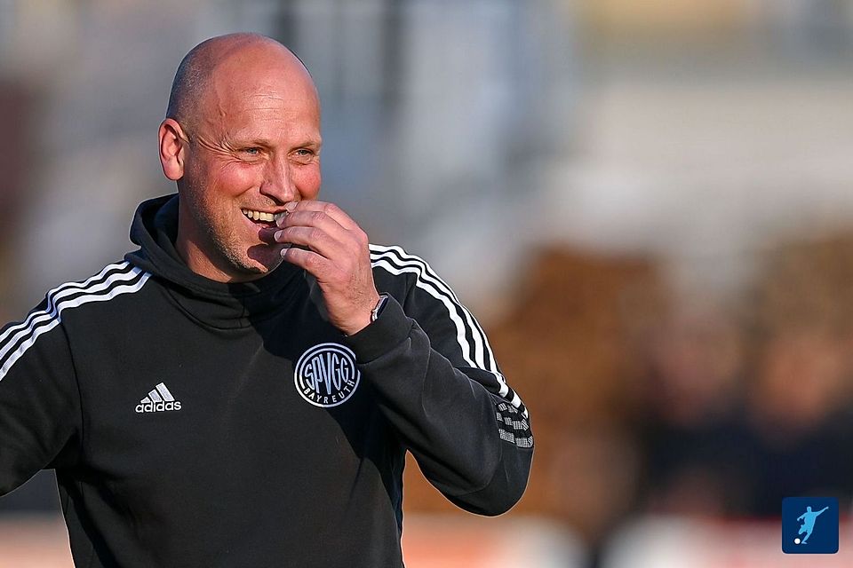 Als Meistertrainer verlässt Timo Rost die SpVgg Bayreuth zum Neu-Ligakonkurrenten nach Aue. 
