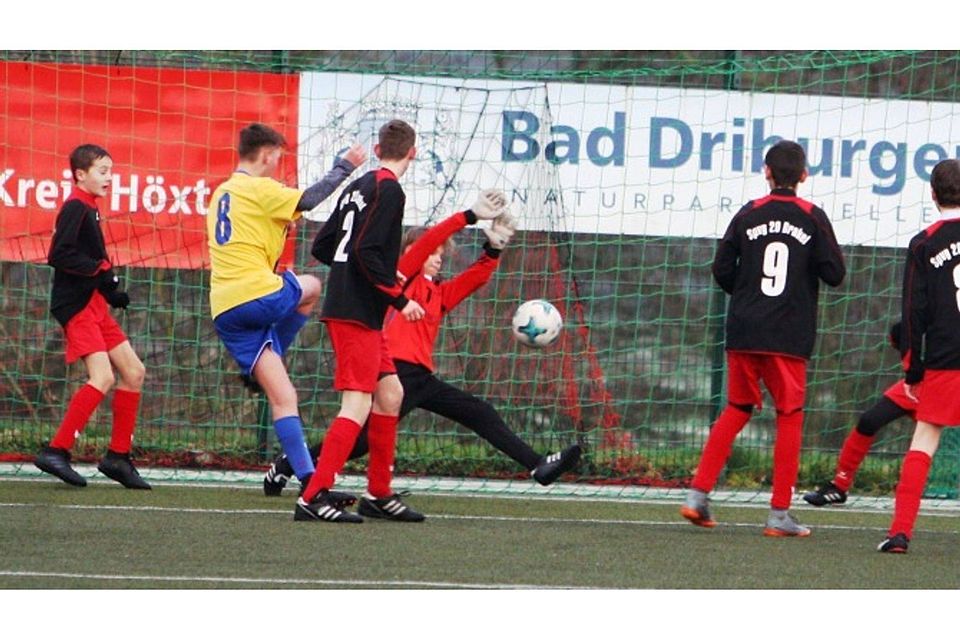 Das 0:1: Die Brakeler C2-Jugend kassierte den Rückstand gegen Hiddesen nach einer Ecke. Foto: Müller
