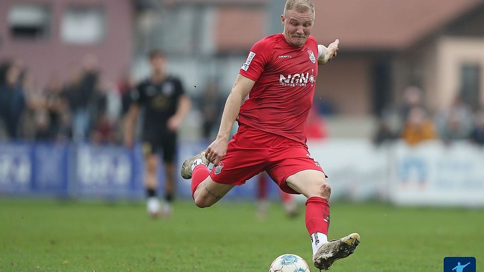 Der "Anker im Grabfeld": Während andere Spieler kommen und gehen, blieb Behr konstant und half dabei, den kleinen Dorfclub Aubstadt zu einer festen Größe und einem Favoritenschreck in der Regionalliga Bayern zu machen.