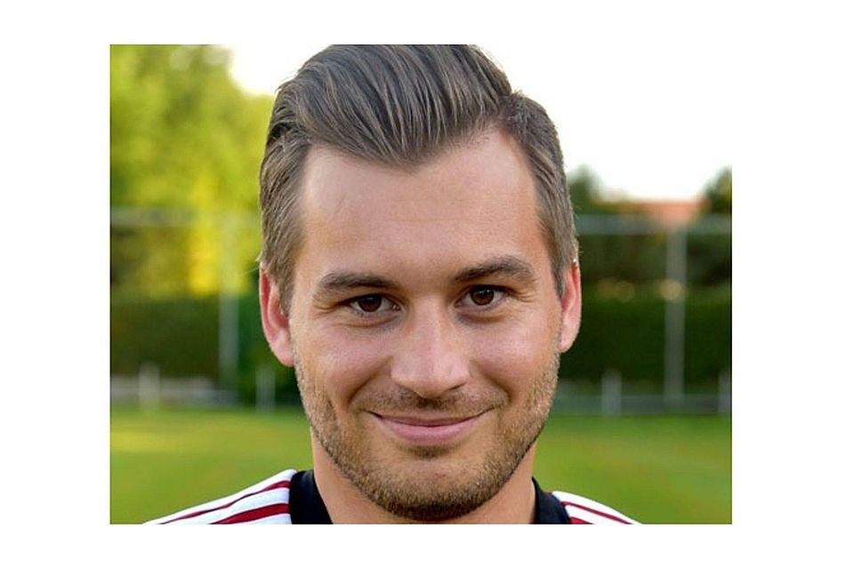FC-Schwaig-Damen-Trainer Marco Auggenthaler. Foto: Rainer Hellinger