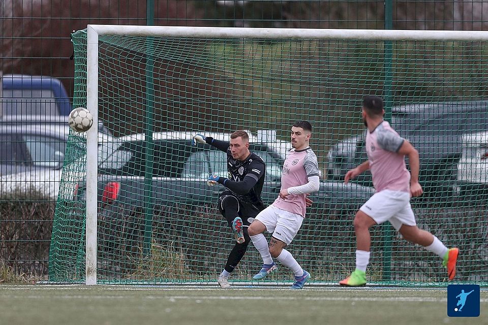 Mit einem Sieg könnte der SV Hummetroth bis auf einen Punkt zu den Dortelweilern aufschließen.