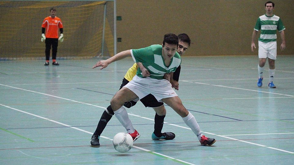 Letztes Jahr standen sich der VfL Herrenberg (grün-weiße Trikots) und Aidlingen im Spiel um Platz drei gegenüber, heuer treffen beide Teams schon in der Vorrundengruppe aufeinander  GB-Foto (Archiv): Bäuerle