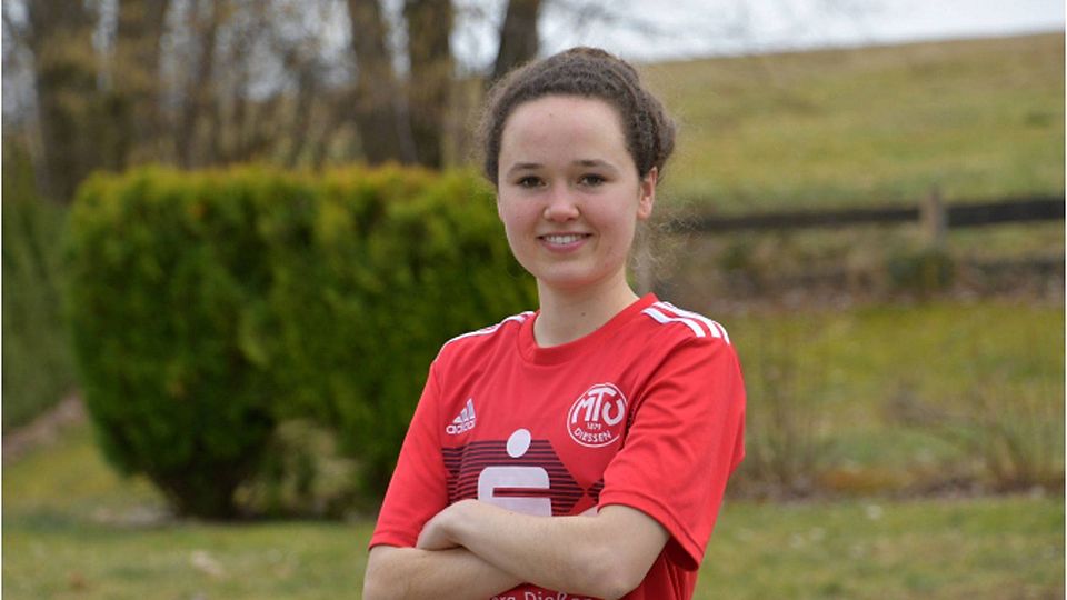 Carolin Bader: Hätte das Spiel eine andere Wendung genommen, wäre der Schuss der Dießenerin nicht am Aluminium gescheitert?